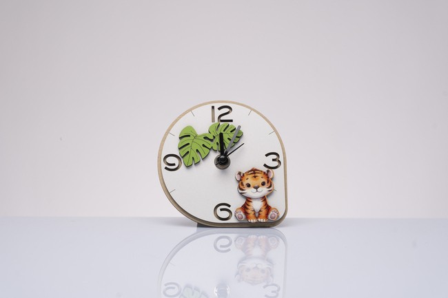 Orologio Legno Tigrotto | Bomboniera Battesimo Comunione Maschio